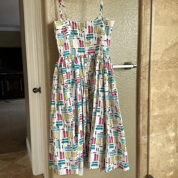 Bernie Dexter dress , mascara print Paris style ( now called the Tammi) size xs - Picture 2 of 5